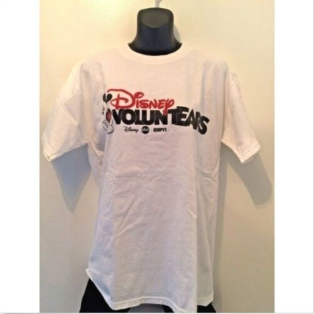 Disney Shirt MEDIUM White Mickey Mouse Top Retired Souvenir